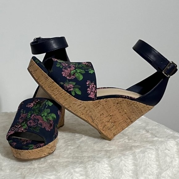 MARC FISHER Floral Cork Wedges NWOT Size 9 - Picture 1 of 15
